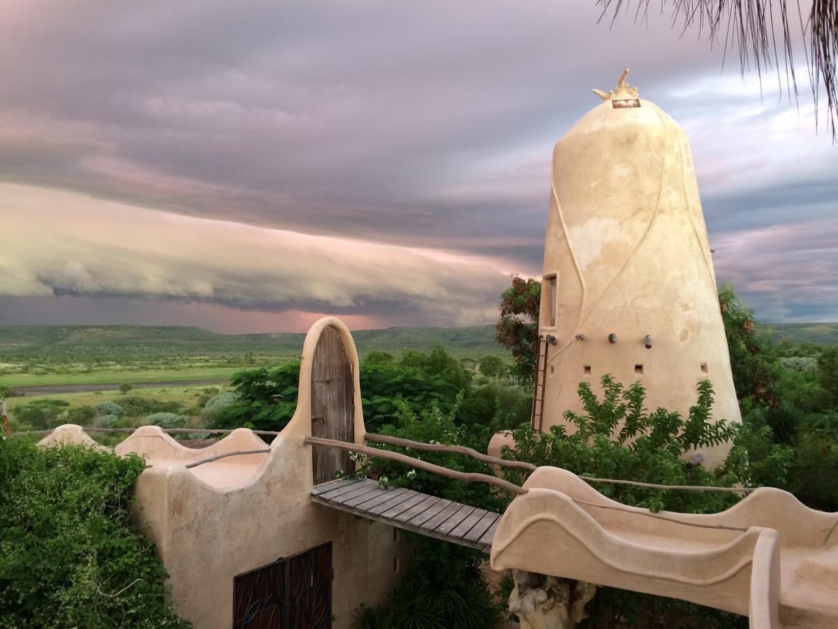 Bakuba Lodge - Le Petit Hotel Du Voyageur Ankilibe Esterno foto